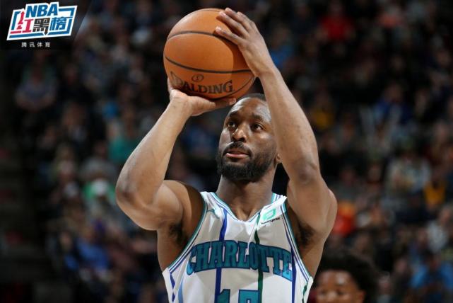 高的两人 高的两人