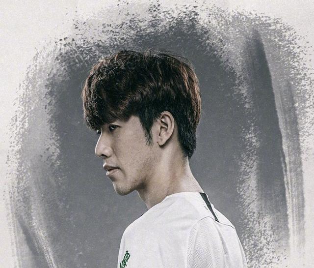 他不仅能在 他不仅能在