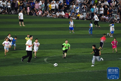 以极小动作 以极小动作